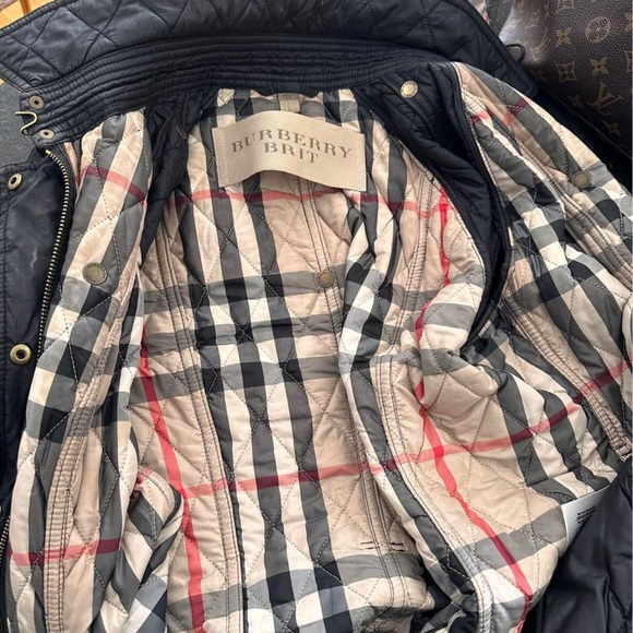 Burberry Quilted Black Trench Coat - Picture 2 of 3